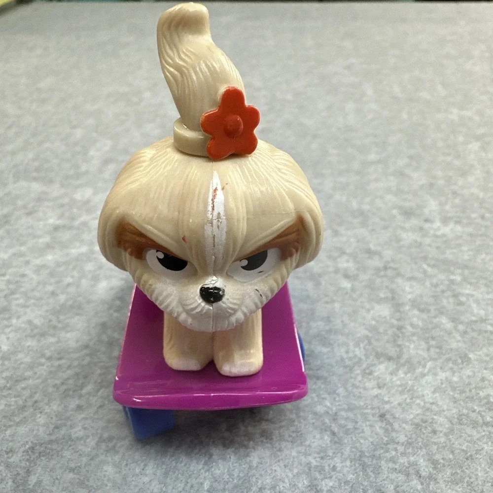 2019 McDonalds Happy Meal Toy Secret Life of Pets Daisy Dog Skateboard